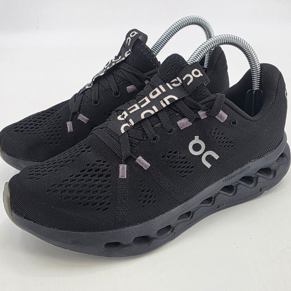 ON RUNNING SNEAKERS CLOUDSURFER WOMENS SIZE 7.5 BLACK WHITE SHOES CLOUDTEC COMFY